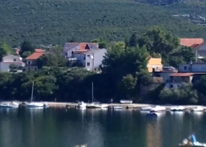 Amalija *